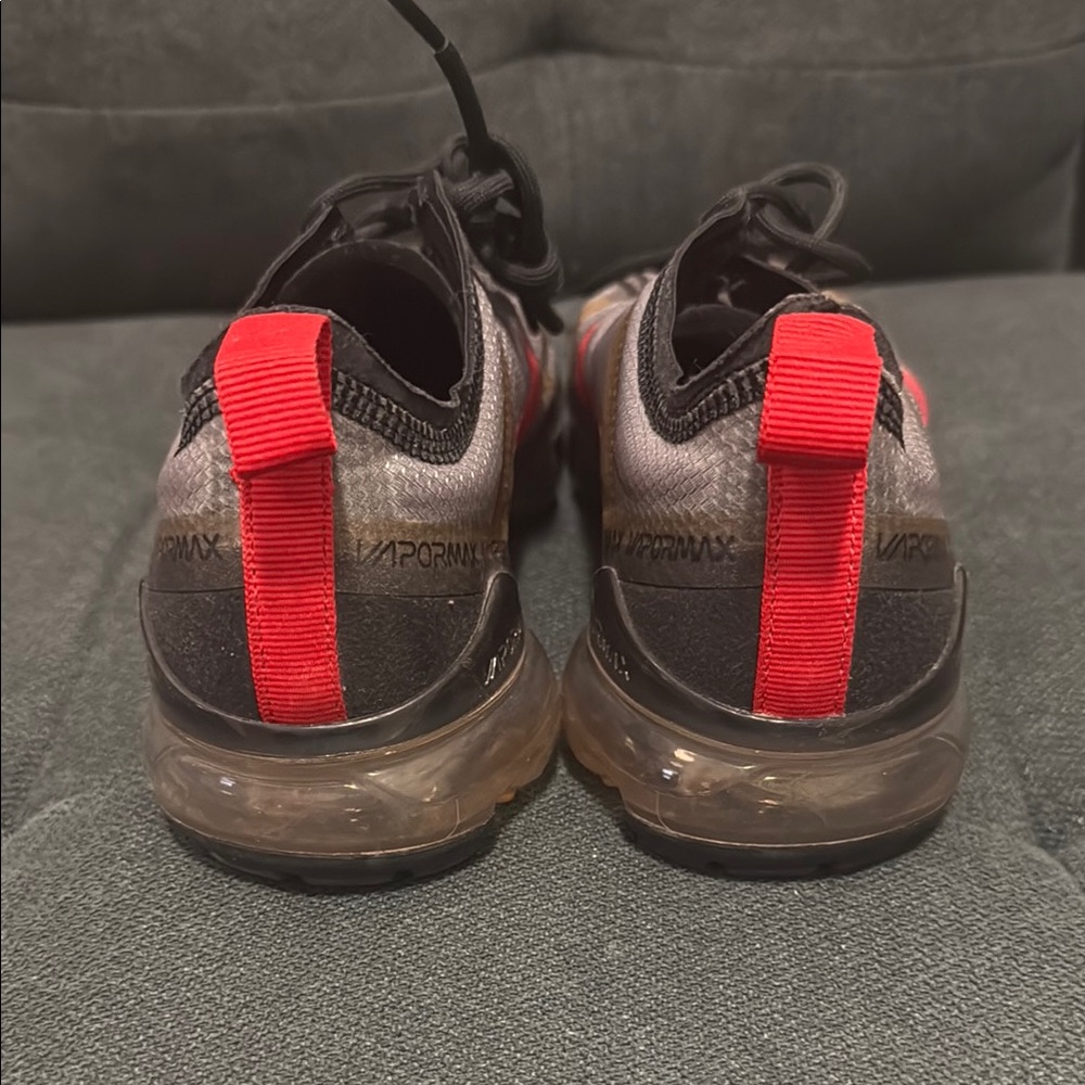 Nike Air VaporMax - Picture 2 of 5
